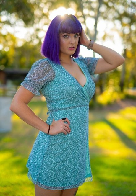 Naysy pornographic star pictures