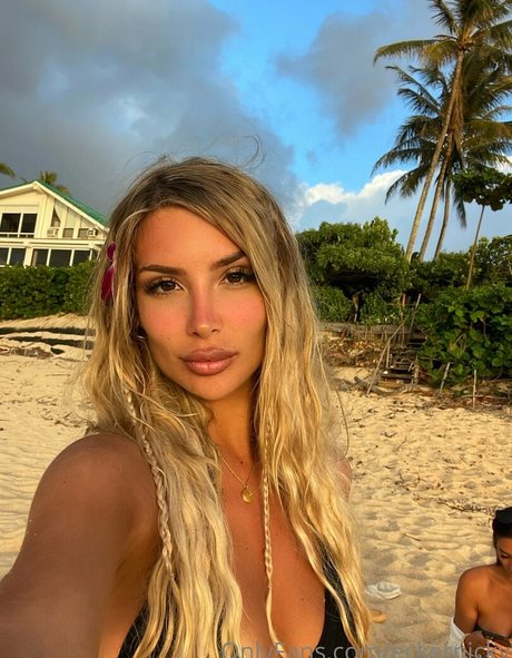 eckernicky sexy actress images