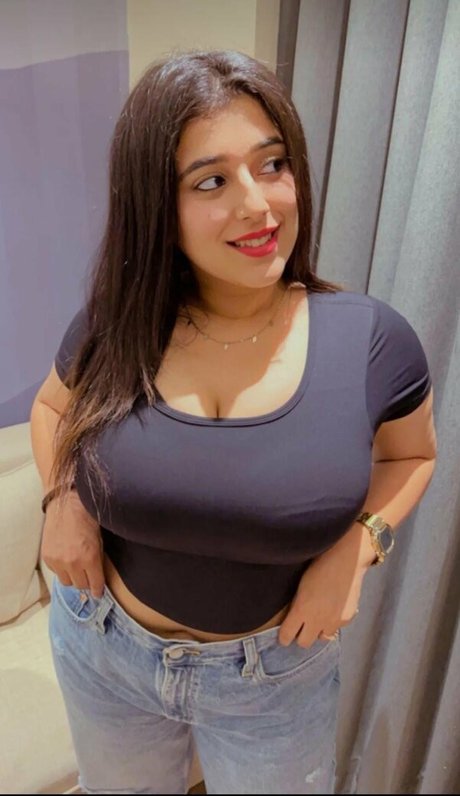 Apoorva Bhalla erotic star image
