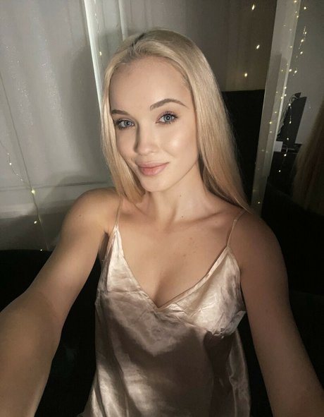 skyress vip porn star gallery