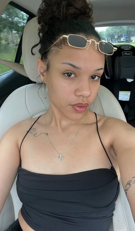 Dsweetdreamz nude model pictures