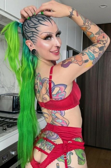 Frankie Phantom star xxx gallery