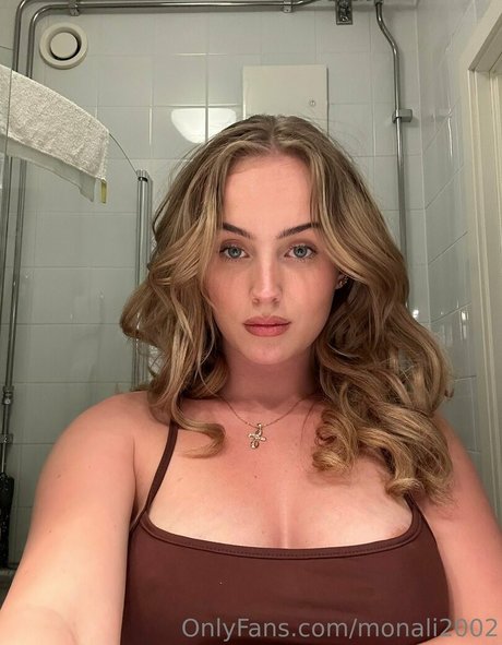 monali2002 pornstar nice img