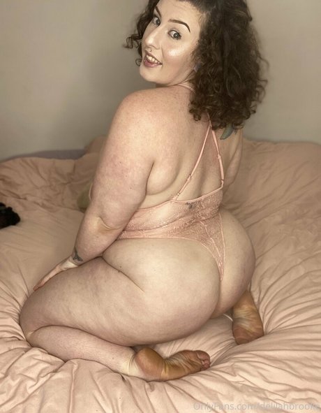 delilahbrooke model xxx image