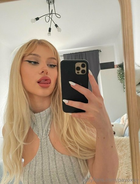 pavoxxy hd pornstar pictures