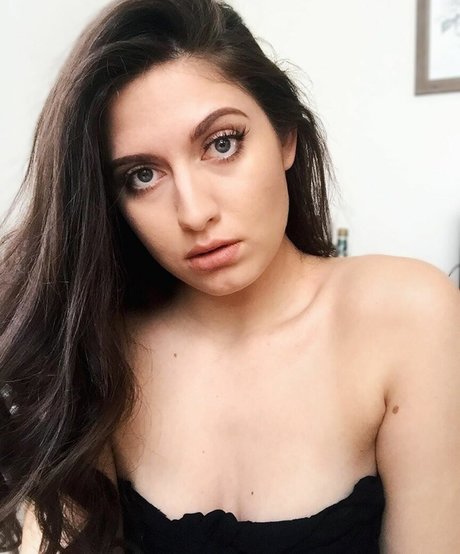 Ashley Jolly star perfect pic