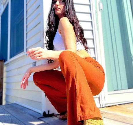 Ashley Jolly exclusive pornstar gallery