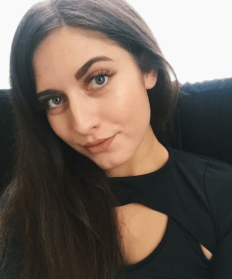 Ashley Jolly star nice picture