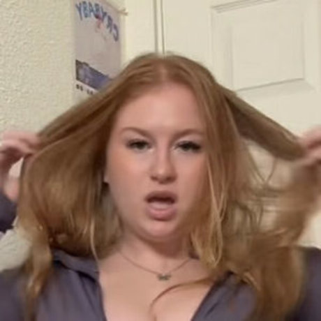 Car0hline beautiful actress photo