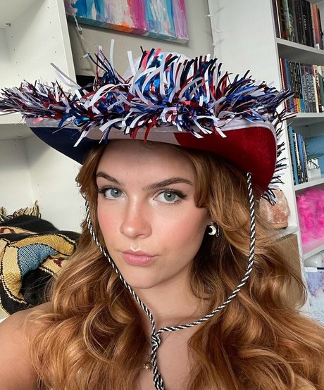 McKenzie Bell top pornstar pic