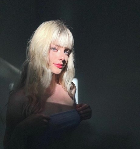 Maria Eduarda Kanarski hot star pictures