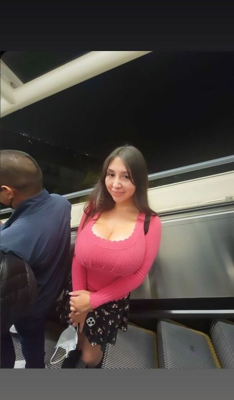 Karla Vilagomez model free gallery