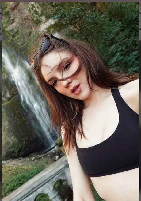 Taalia Vess sex model pictures