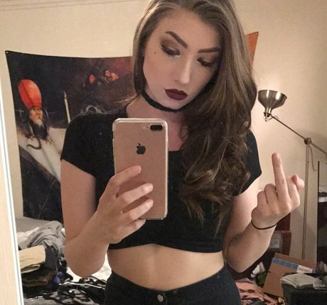 Taylor Kristine star high quality images