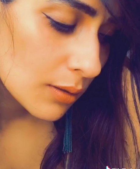 Vansheen Verma Sumbriya sex star gallery