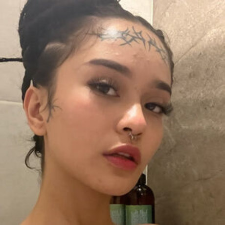 Milaxfairyy pornographic model pics