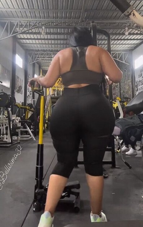 Bellisima 32 pornstar naked pictures