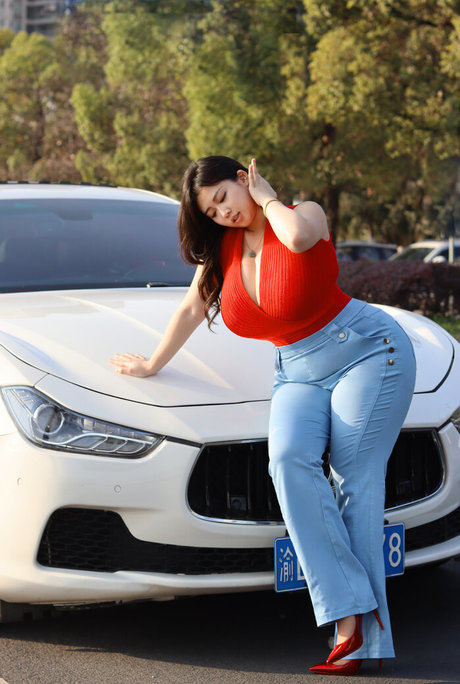 Pishen eva beautiful model pics