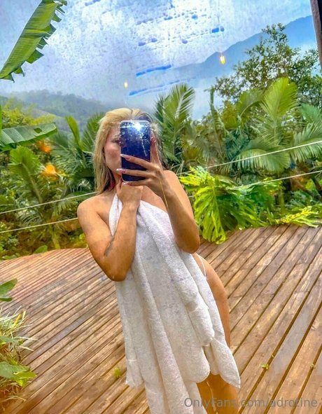 alyce violet hd pornstar pic