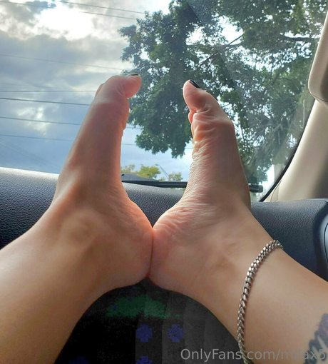 milax5 high quality pornstar pictures