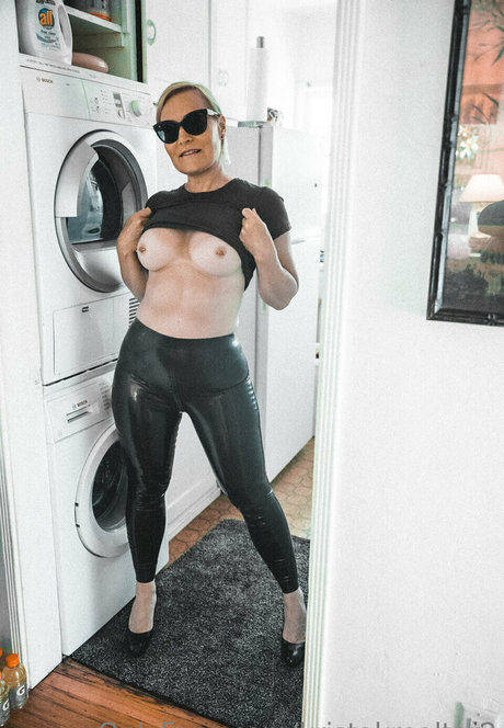 Krista k realtor star art pic