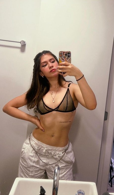 Maria ZB star xxx photo