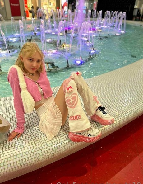 bbw asian onlyfans hot naked photo