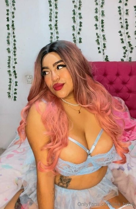 Isa Hernandez hot pornstar pics