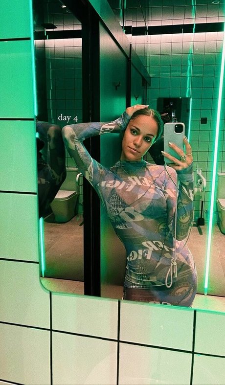 lapeytattoo hot pornstar image