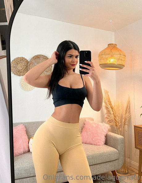 adelaguerratv Profile pic