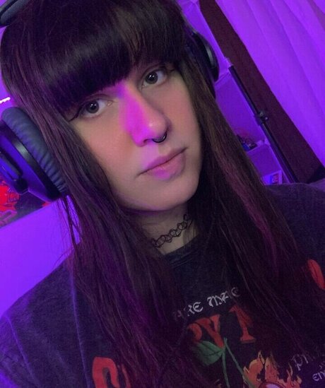 young teen onlyfans erotic gallery