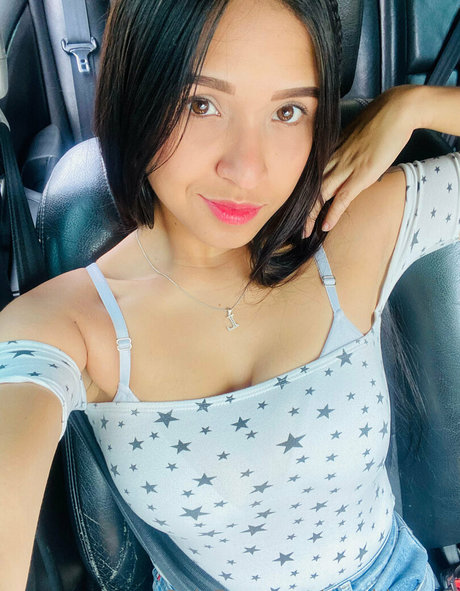 sarahlopez1 pornstar beautiful photo