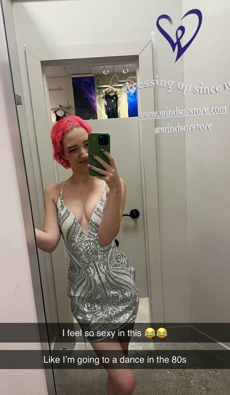 books withari star photo