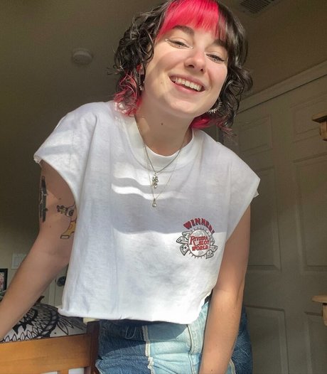 Rooster Teeth star hot pic