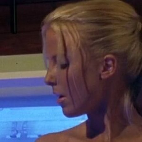 Chelan Simmons top model img