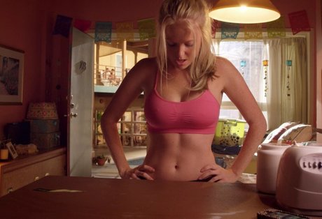 Chelan Simmons star porn pictures