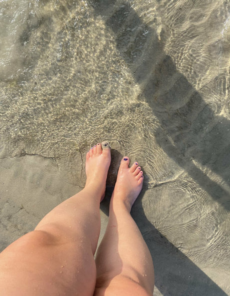 sarasoles2324 porn model pic