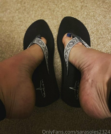sarasoles2324 model porn pic