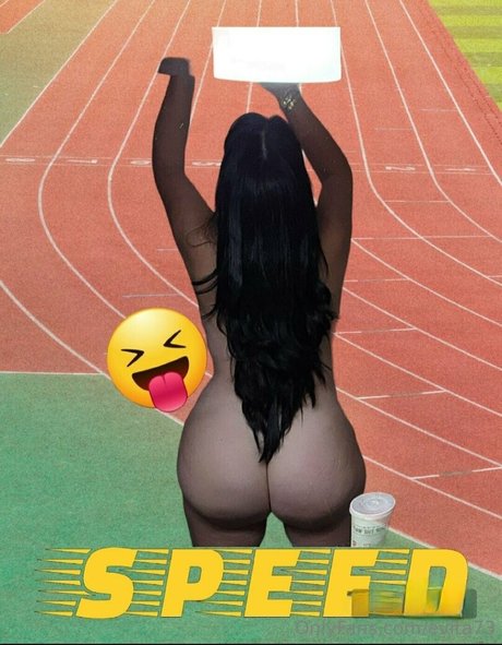 Evelyn Alvarez porn model pic