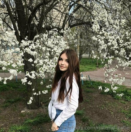 natural katie erotic pornstar pictures