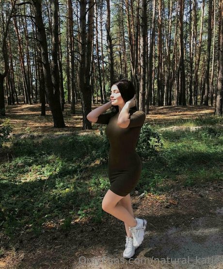 natural katie model pornographic picture