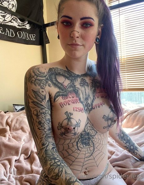 spider legs exclusive pornstar image