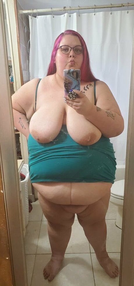 spreading onlyfans beautiful pics