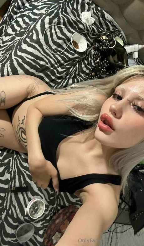 callmelucilla sexy star photo