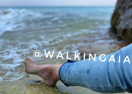 walkingaia pornstar pretty picture