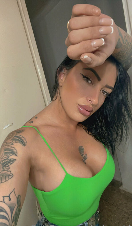 neliagold erotic star image