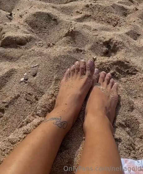 neliagold naked pornstar photos