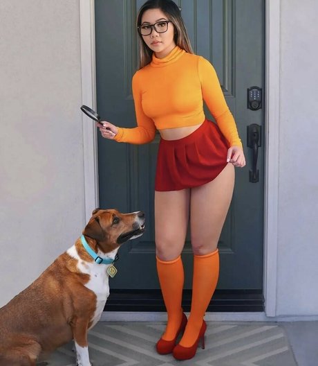 Mimi Truong star adult pics