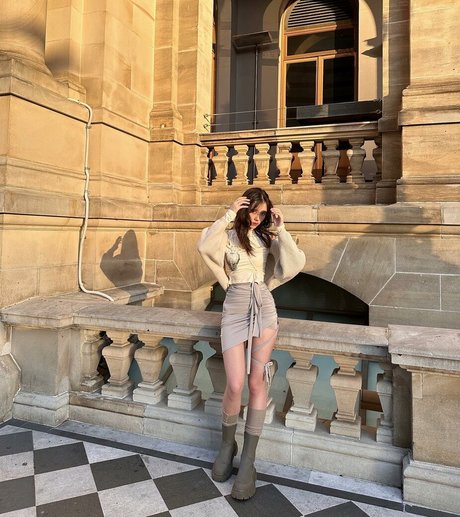 Aejir i pornstar xxx pic