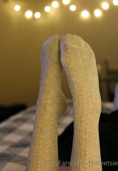 msfeetsie high quality actress images